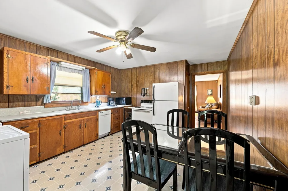 4330 McMinnville Hwy Manchester, TN 37355