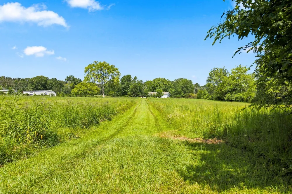 4330 McMinnville Hwy Manchester, TN 37355