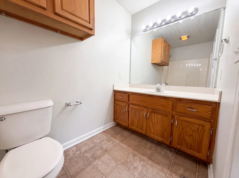 610 W Harper Rd Portland, TN 37148