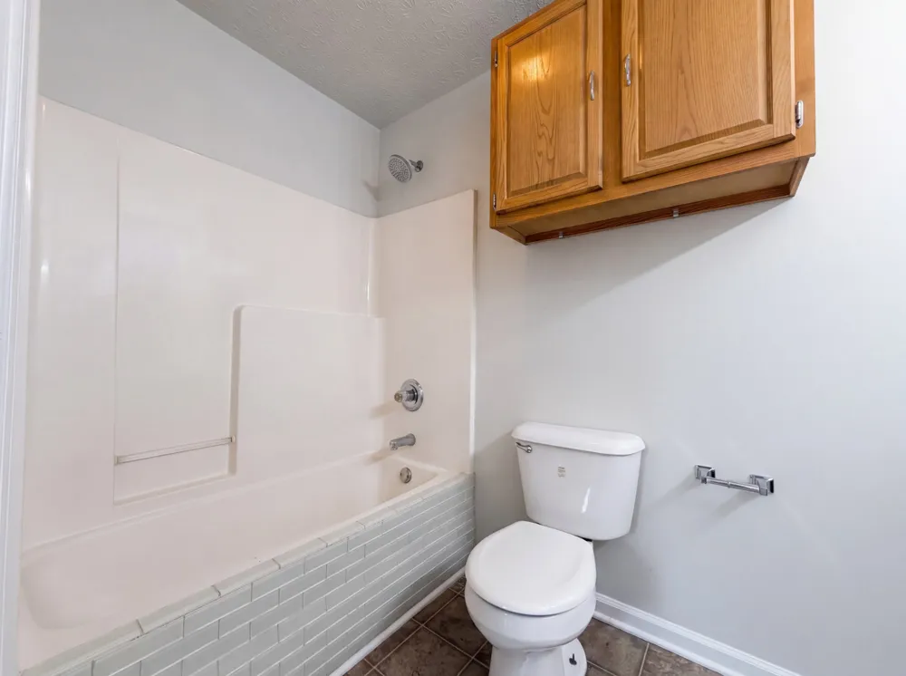 610 W Harper Rd Portland, TN 37148