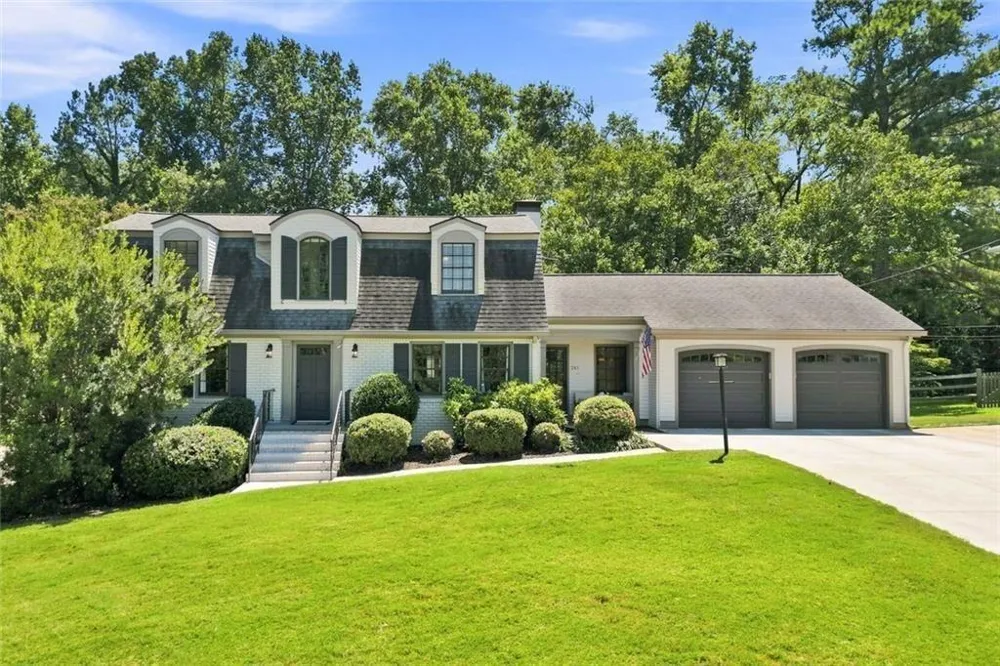 241 Angla Drive SE Smyrna, GA 30082
