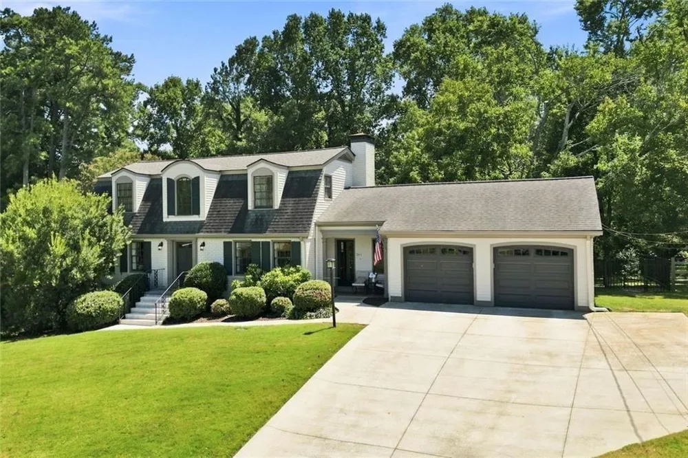 241 Angla Drive SE Smyrna, GA 30082