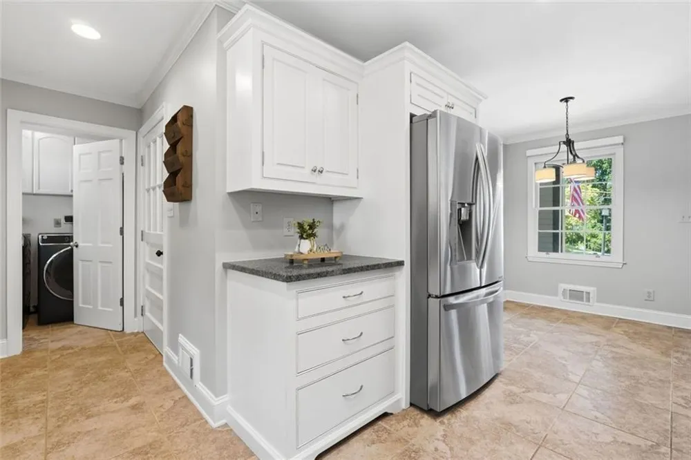 241 Angla Drive SE Smyrna, GA 30082