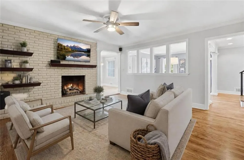 241 Angla Drive SE Smyrna, GA 30082
