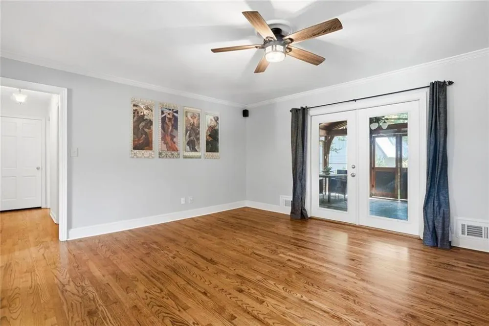 241 Angla Drive SE Smyrna, GA 30082