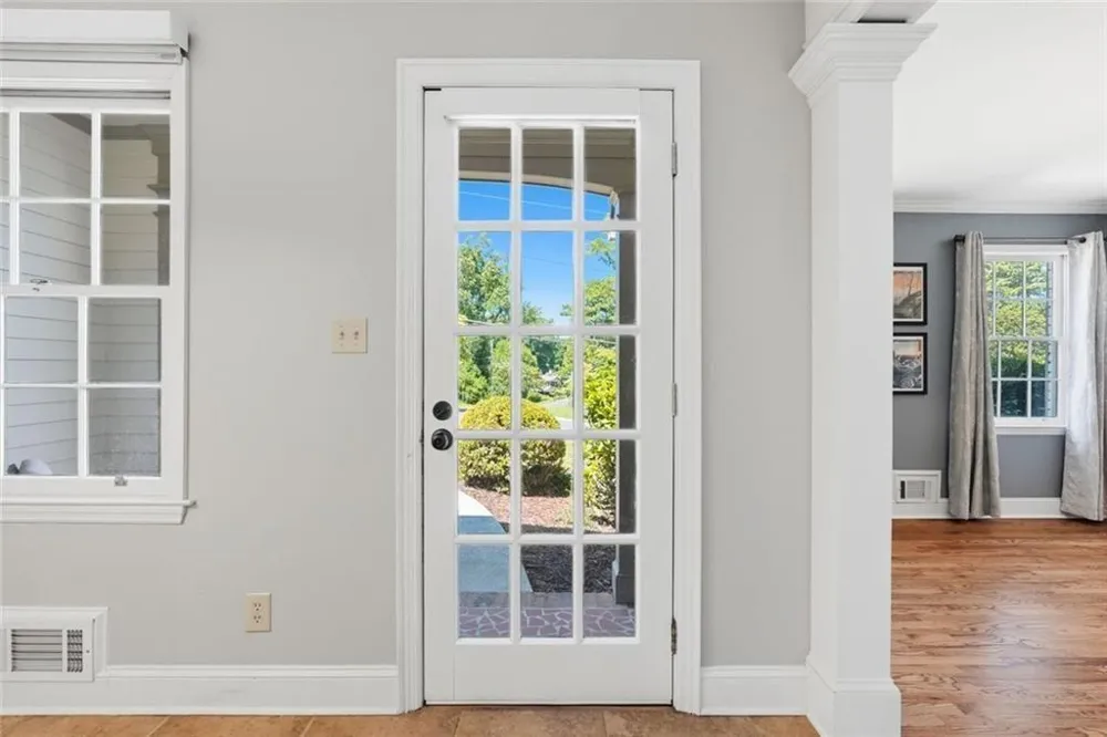 241 Angla Drive SE Smyrna, GA 30082