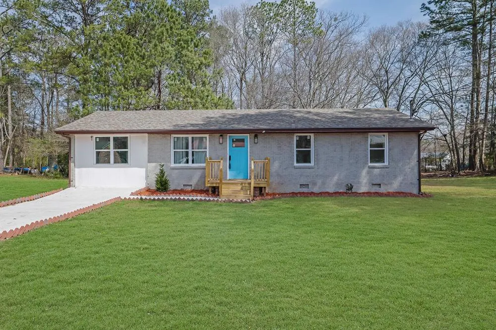 2030 Euclid Street Statham, GA 30666