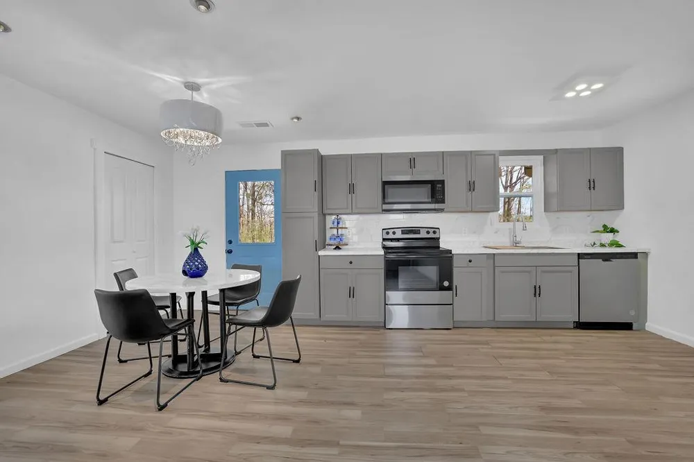 2030 Euclid Street Statham, GA 30666