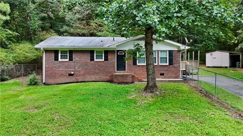 227 Cantrell Drive SW