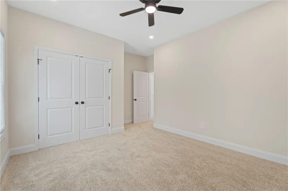 9241 Raven Drive Jonesboro, GA 30238