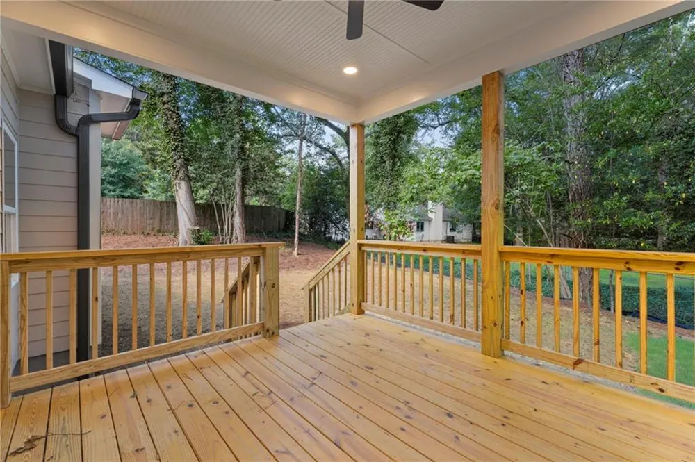 9241 Raven Drive Jonesboro, GA 30238
