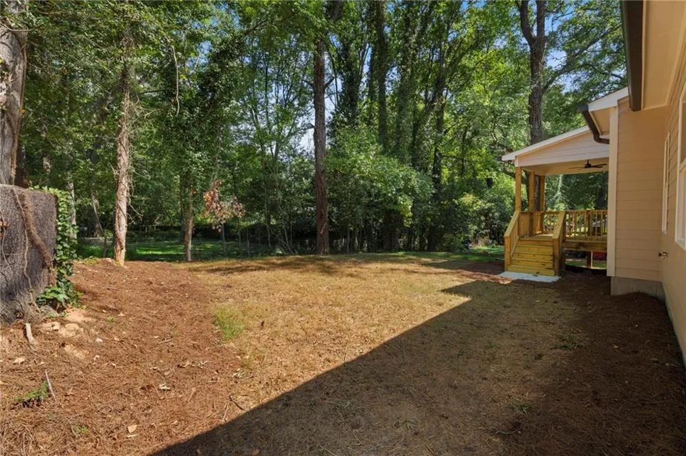9241 Raven Drive Jonesboro, GA 30238