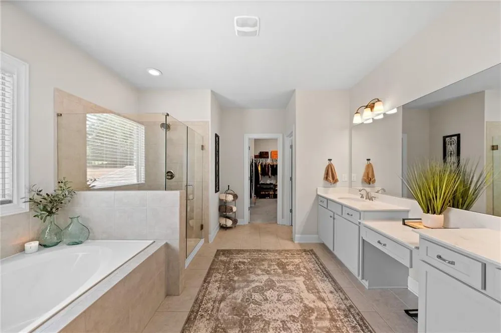 2440 Sunflower Drive Hoschton, GA 30548