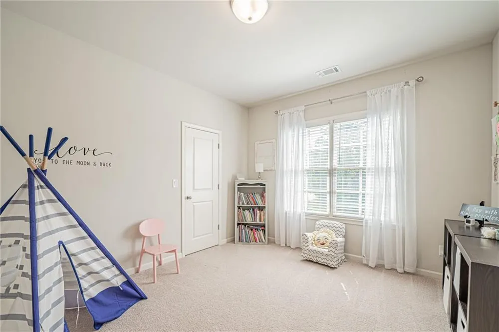 2440 Sunflower Drive Hoschton, GA 30548