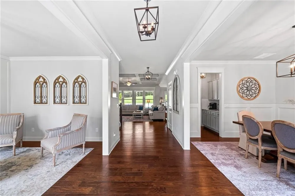 2440 Sunflower Drive Hoschton, GA 30548