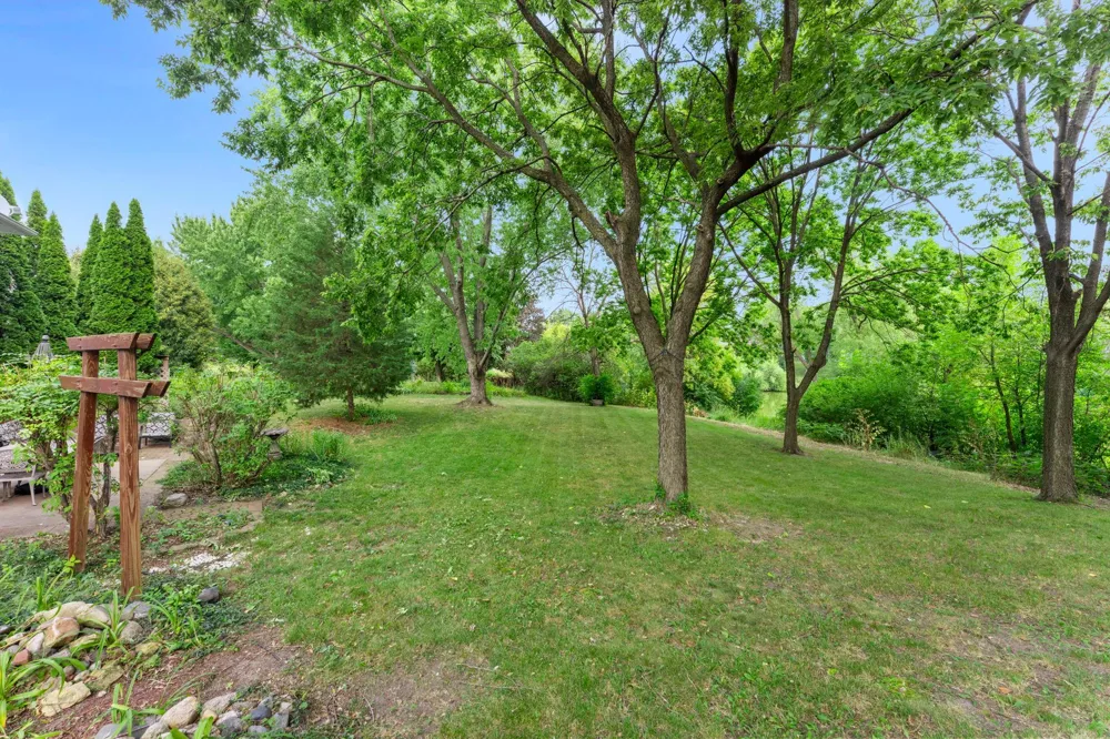 4555 W 131 1/2 STREET Savage, MN 55378