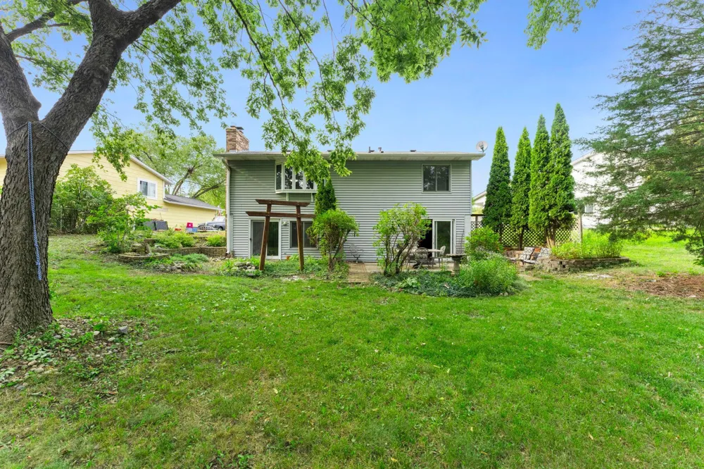 4555 W 131 1/2 STREET Savage, MN 55378