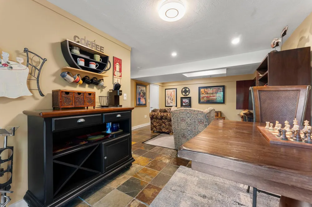 4555 W 131 1/2 STREET Savage, MN 55378