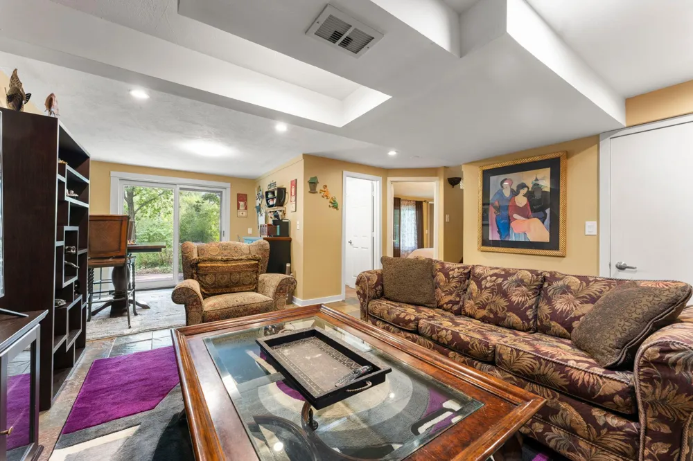 4555 W 131 1/2 STREET Savage, MN 55378