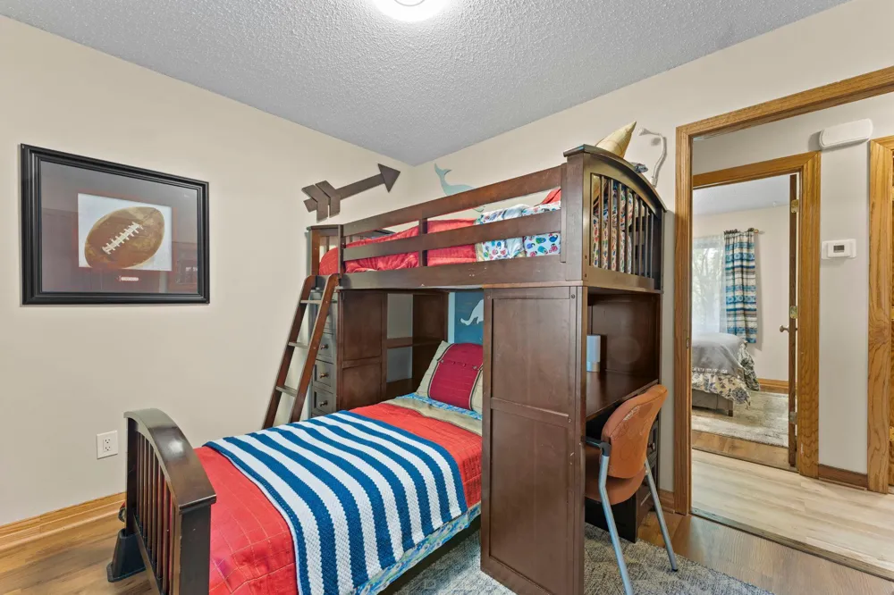 4555 W 131 1/2 STREET Savage, MN 55378