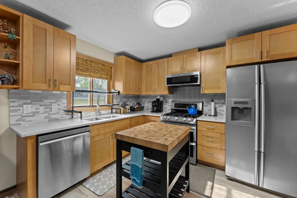 4555 W 131 1/2 STREET Savage, MN 55378