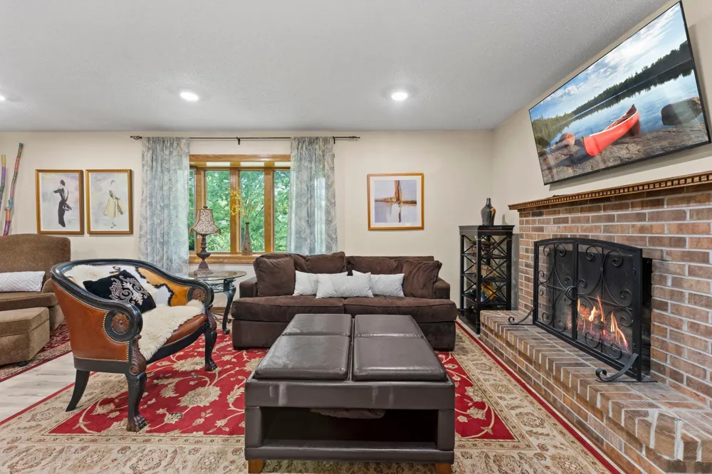 4555 W 131 1/2 STREET Savage, MN 55378