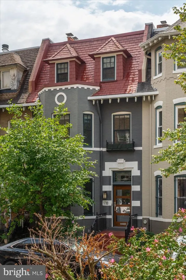 1730 WILLARD STREET NW Washington, DC 20009