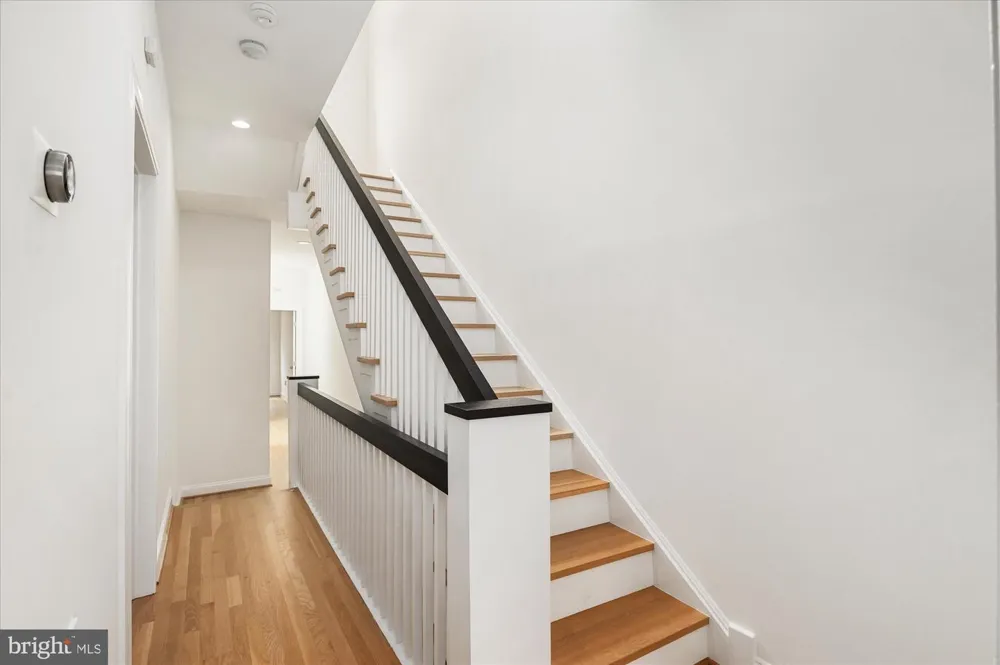 1730 WILLARD STREET NW Washington, DC 20009