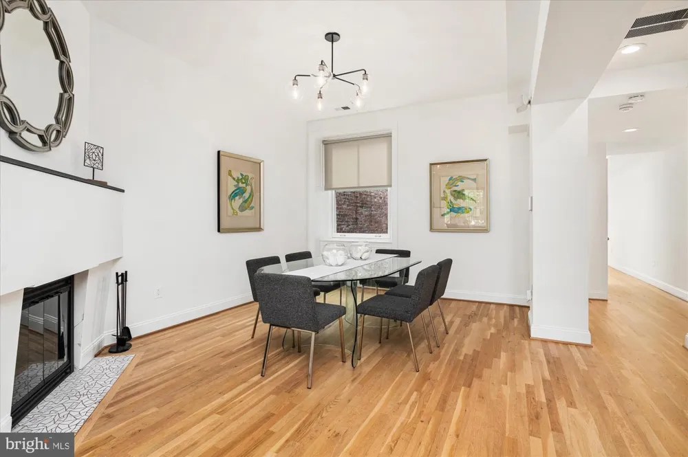 1730 WILLARD STREET NW Washington, DC 20009