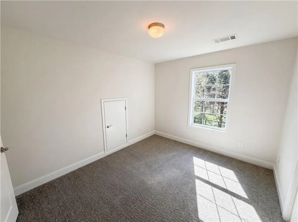 95 Woods Way Jefferson, GA 30549