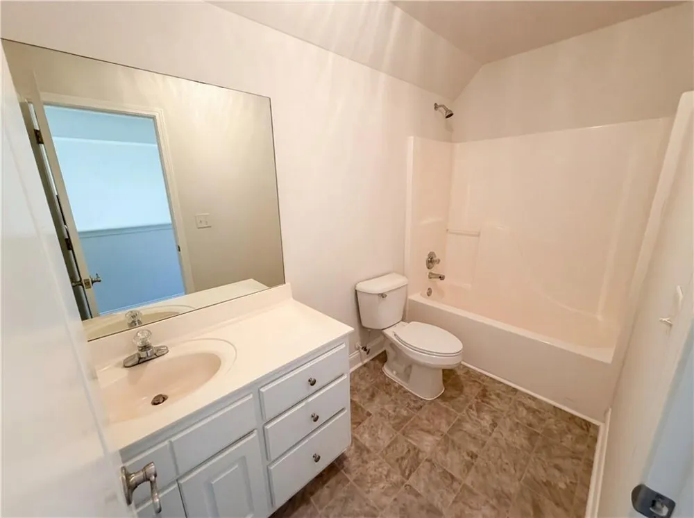 95 Woods Way Jefferson, GA 30549