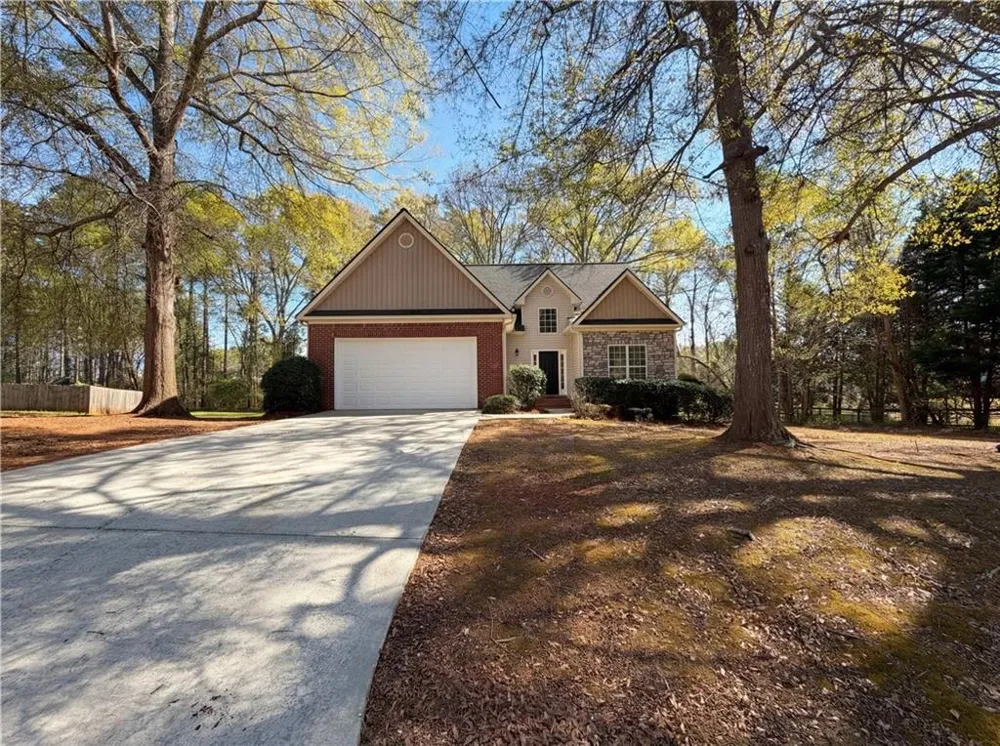 95 Woods Way Jefferson, GA 30549