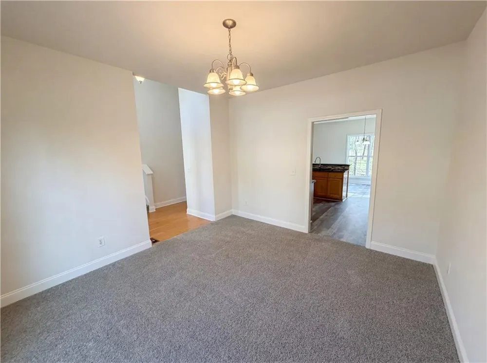 95 Woods Way Jefferson, GA 30549