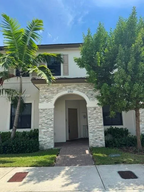 12912 SW 232nd Ter #12912 Homestead, FL 33032
