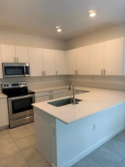 12912 SW 232nd Ter #12912 Homestead, FL 33032