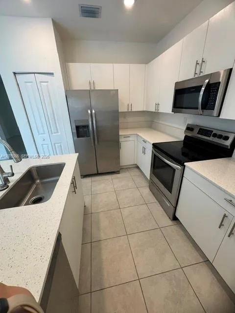 12912 SW 232nd Ter #12912 Homestead, FL 33032