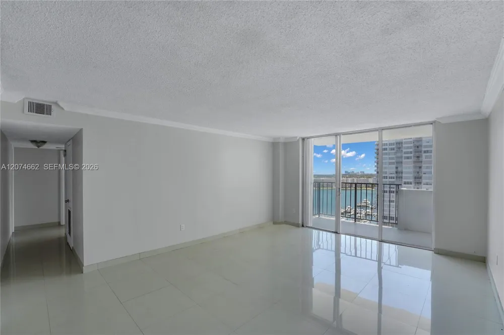 2780 NE 183rd St #1114 Aventura, FL 33160