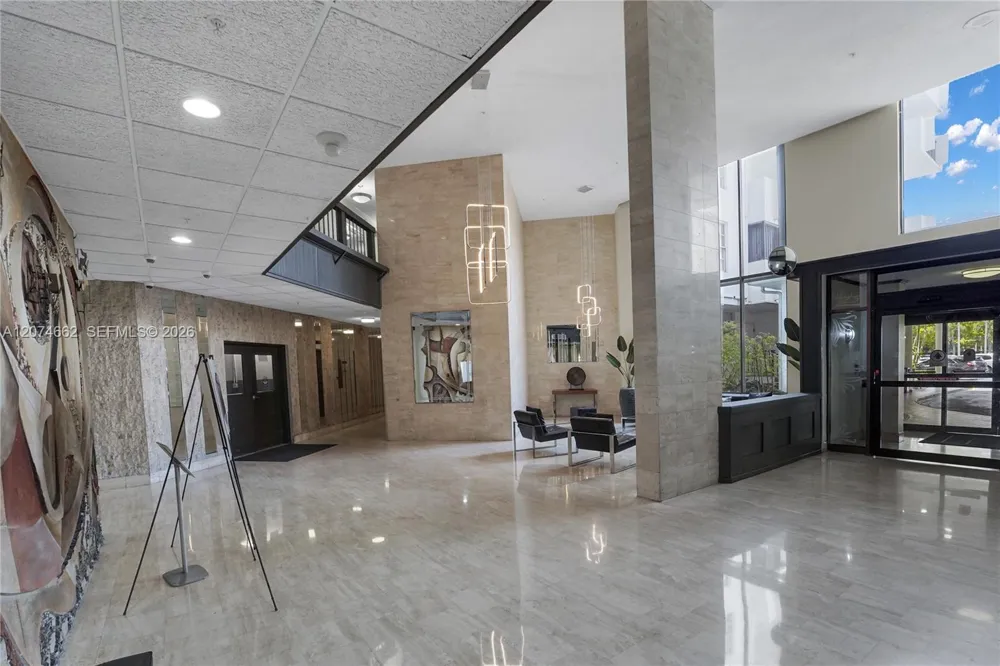 2780 NE 183rd St #1114 Aventura, FL 33160