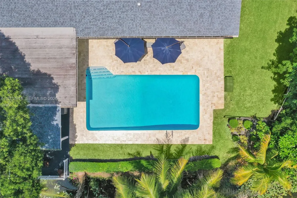 10880 SW 25th St Davie, FL 33324