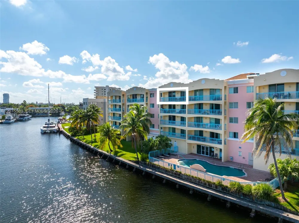 201 Golden Isles Dr #505 Hallandale Beach, FL 33009