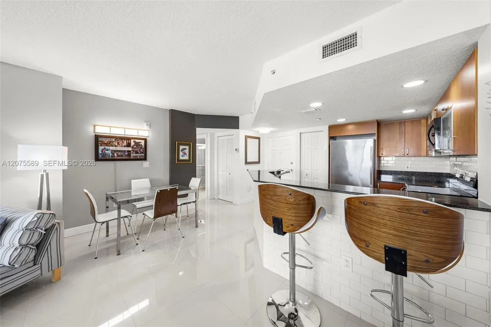 201 Golden Isles Dr #505 Hallandale Beach, FL 33009