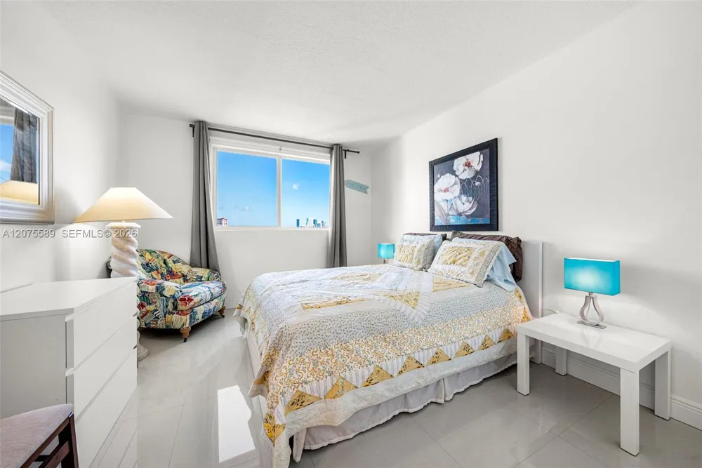 201 Golden Isles Dr #505 Hallandale Beach, FL 33009