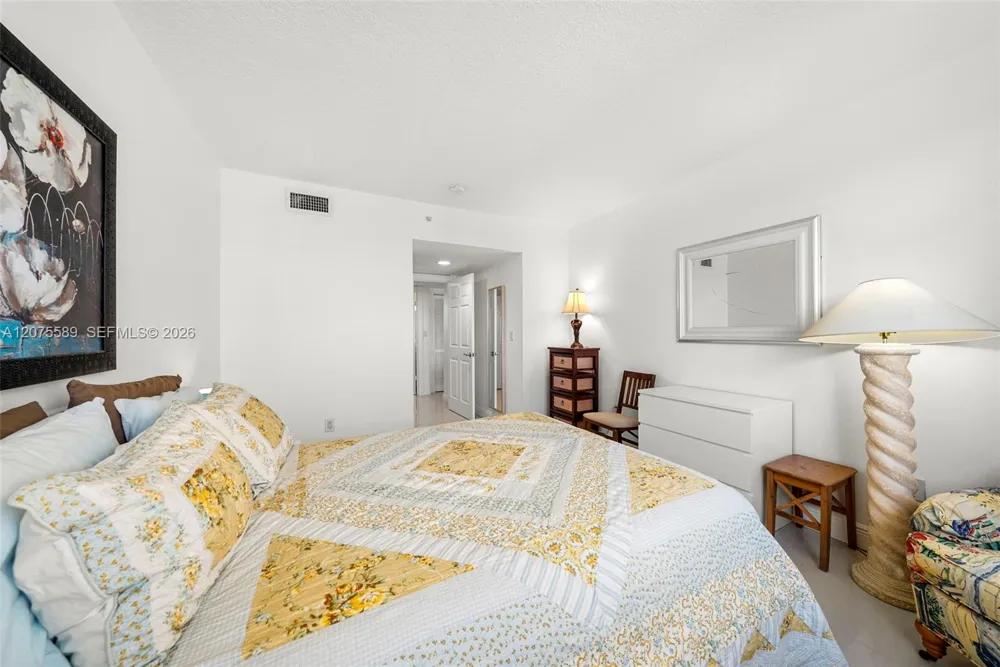201 Golden Isles Dr #505 Hallandale Beach, FL 33009