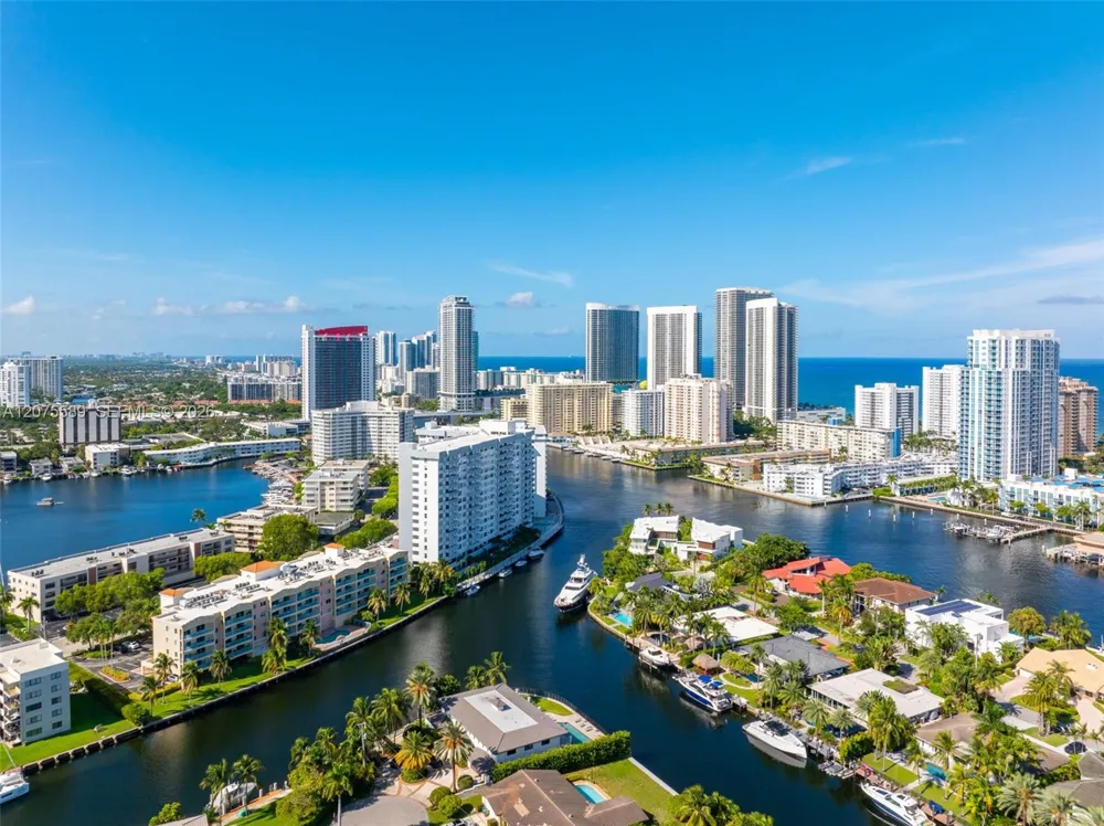 201 Golden Isles Dr #505 Hallandale Beach, FL 33009