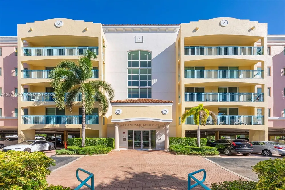 201 Golden Isles Dr #505 Hallandale Beach, FL 33009