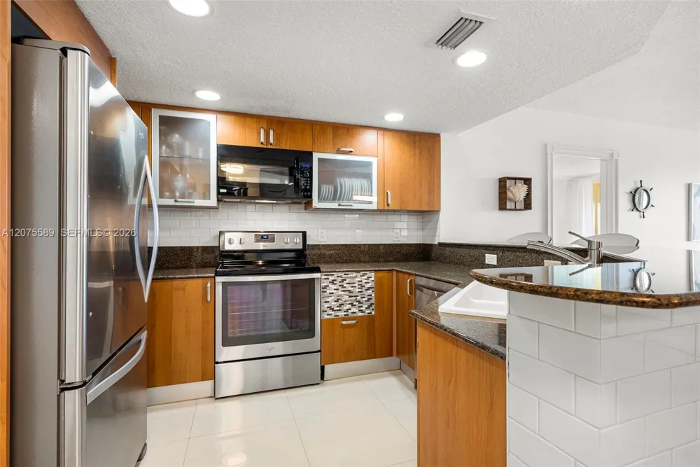 201 Golden Isles Dr #505 Hallandale Beach, FL 33009