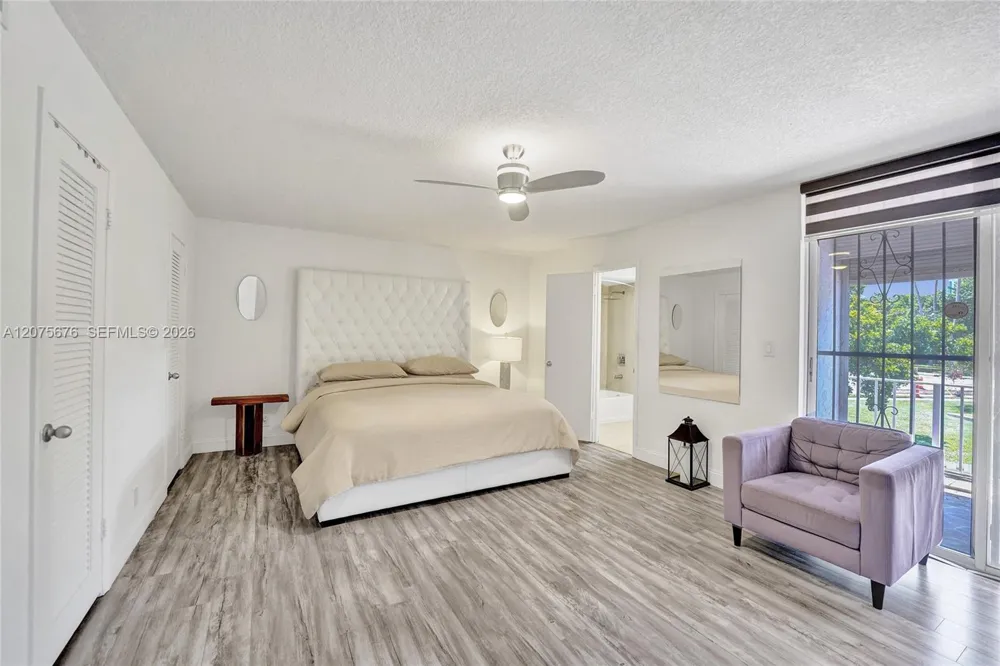 2716 NE 8th St #2716 Hallandale Beach, FL 33009