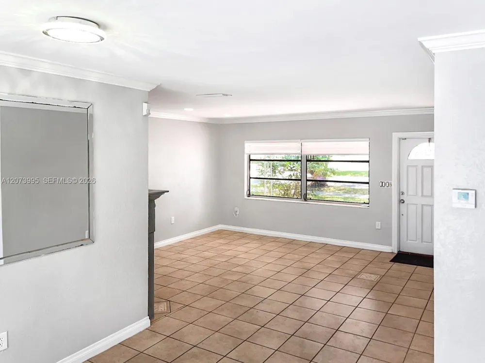 7505 Cleveland St Hollywood, FL 33024