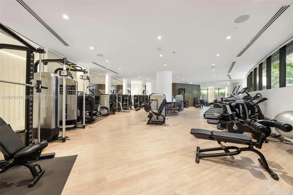 2831 S Bayshore Dr #804 Coconut Grove, FL 33133