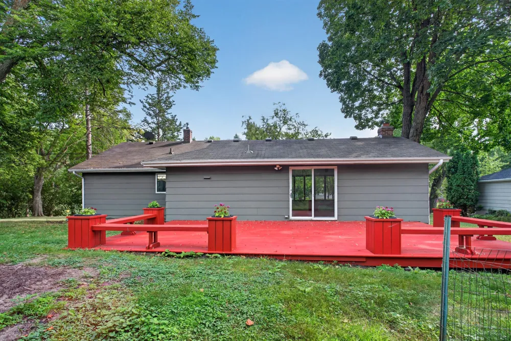 3628 Steele Street Minnetonka, MN 55345